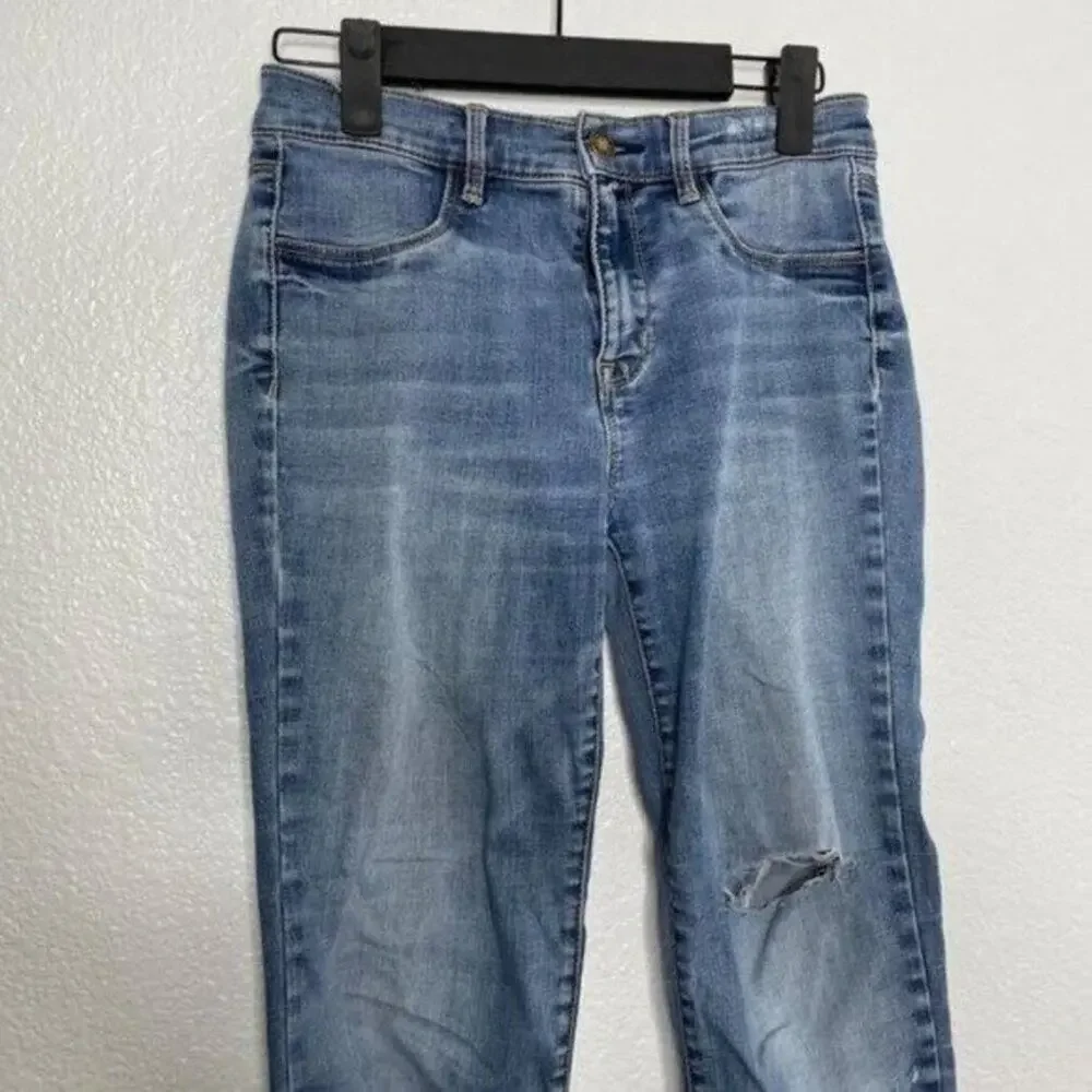 Pacsun Womens Jeans Size 26 Denim Blue Casual Raw Hem Distressed Ankle Legging - Picture 12 of 16